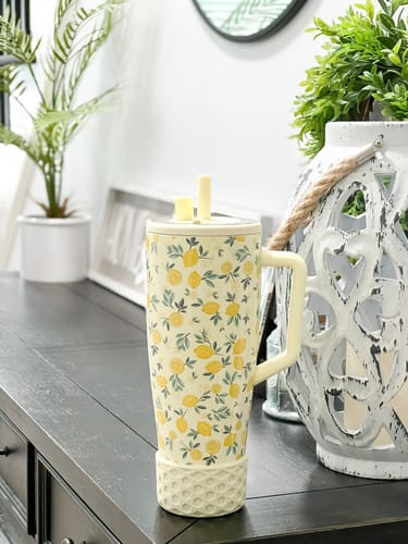 Customer photo review of BUTTERCREAM WAFFLE Tumbler Boot -fits 20-40oz