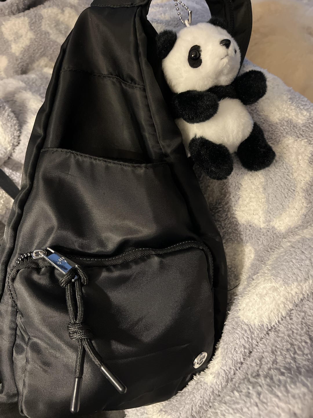 Customer photo review of SPORTY CONVERTIBLE BACKPACK/SLING BLACK