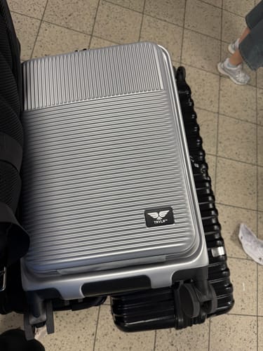 Customer photo review of Carry-On