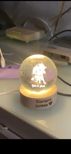 Customer photo review of Esfera de Cristal Personalizable