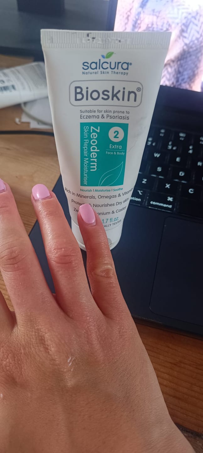 Customer photo review of Bioskin Zeoderm Skin Repair Moisturiser