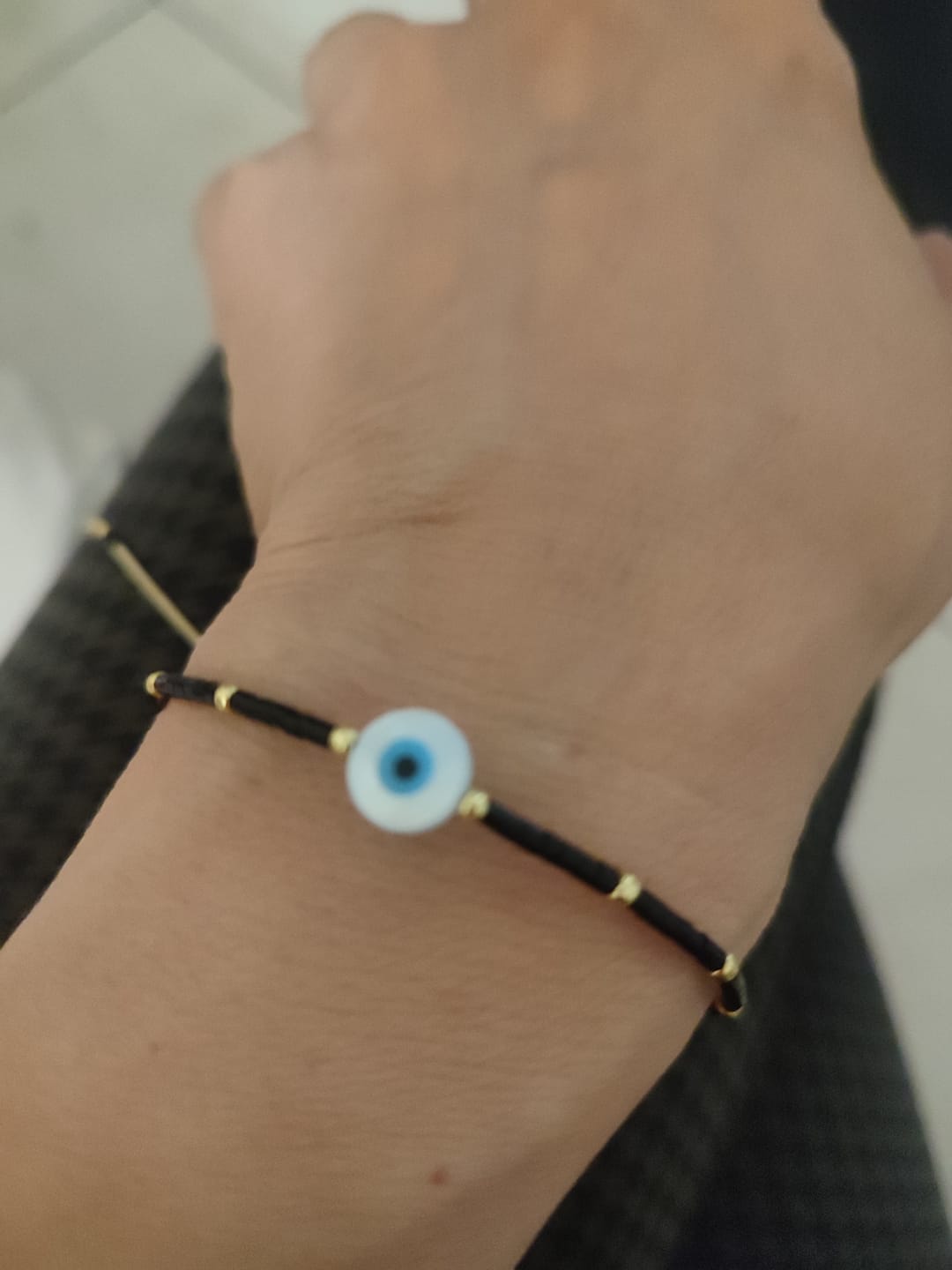 Customer photo review of Pulsera Chaquiras Con Ojo Turco