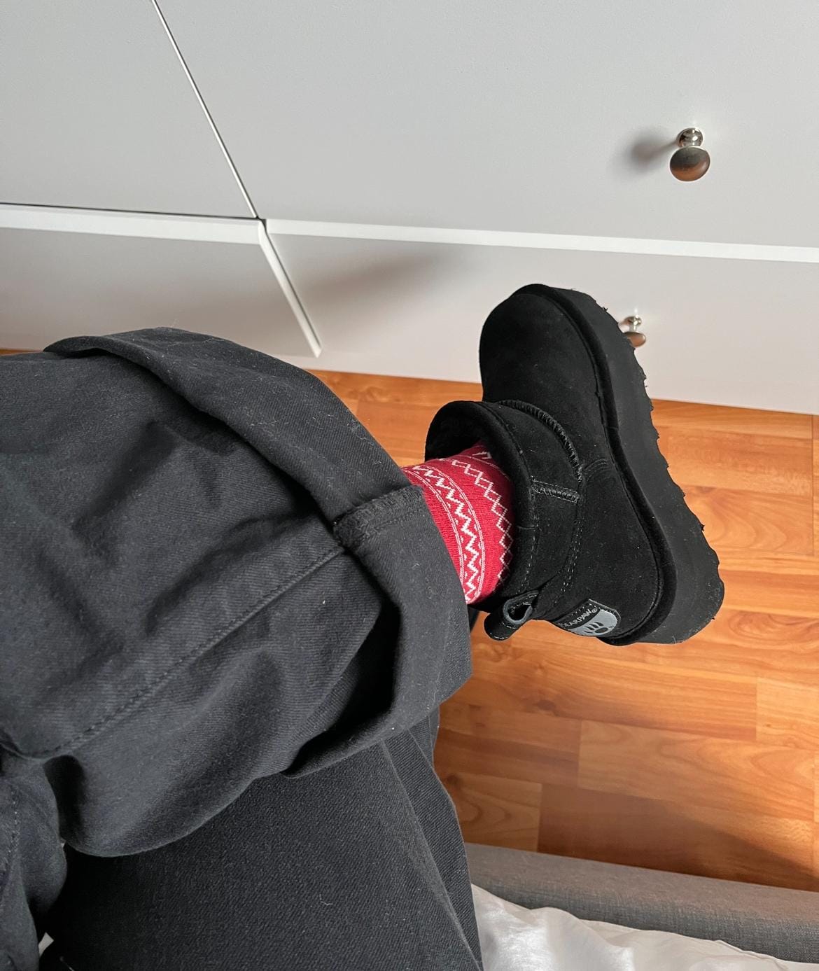 Customer photo review of RETRO SHORTY BLACK/BLACK