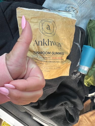 Customer photo review of 2-Month Mushroom Gummies