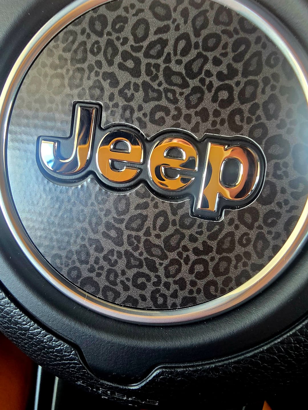 Customer photo review of Animal Print Steering Wheel Decal for Jeep