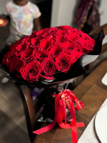 Customer photo review of Red Rose Bouquet