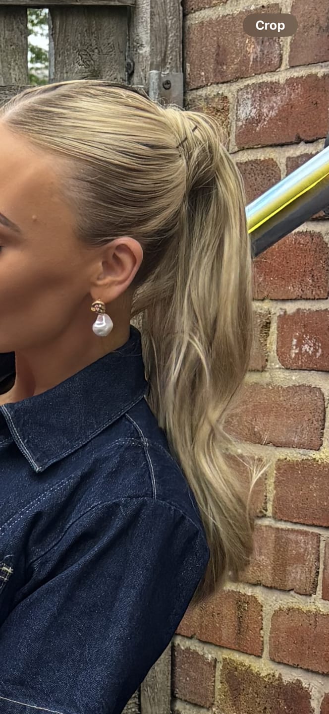 Customer photo review of Stranded Bounce Wrap Ponytail - Colour #18/22 Iris