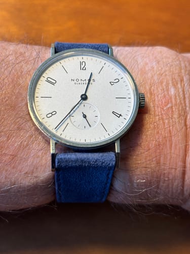 Customer photo review of Freyson Blue Suede