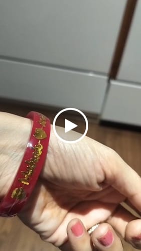 Customer video review of Anmol Bandhan Gold Bangles –  Love & Togetherness crafted in Gold