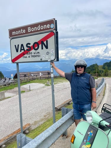 Customer photo review of Sticker Vinile Classico