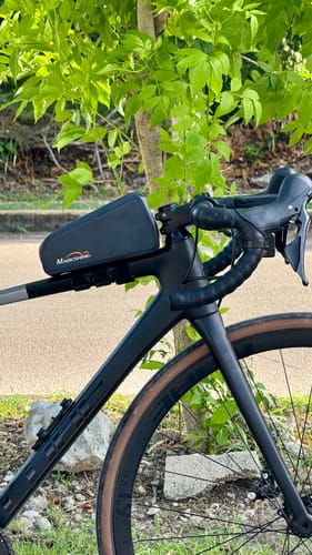 Customer photo review of (First 50 Free) Magicshine waterproof top tube bag