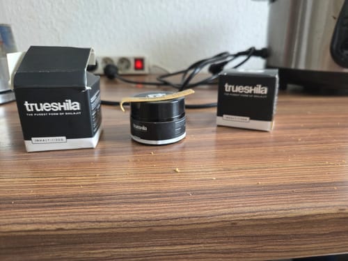 Customer photo review of 100% bioaktives Premium-Shilajit – Trueshila