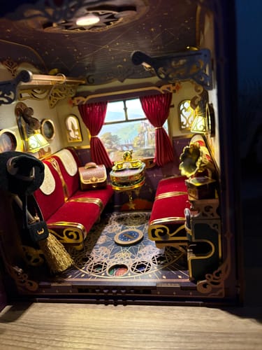 Customer photo review of Train Cabin Series – Magical Journey Motion Scene DIY Book Nook Kit
