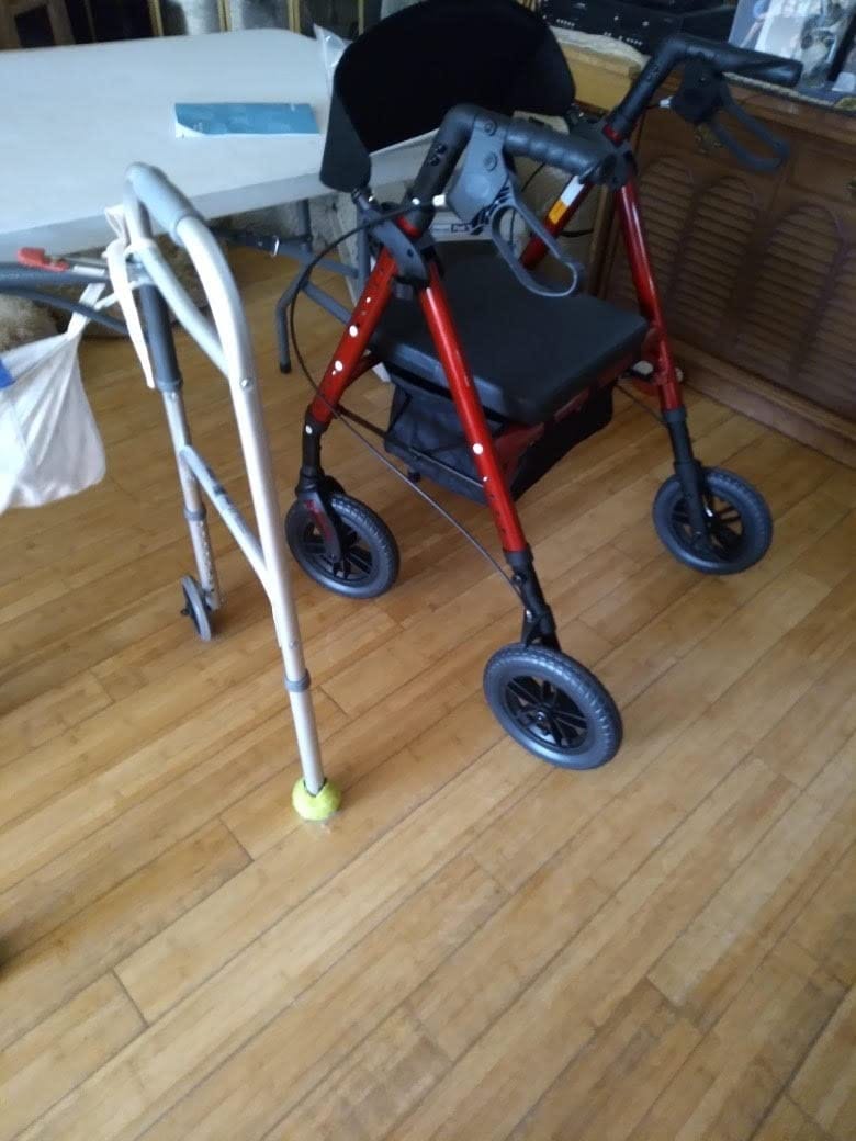 Customer photo review of KLD-9218-10 All Terrain Dual-Brake Rollator Walker 10" Wheels