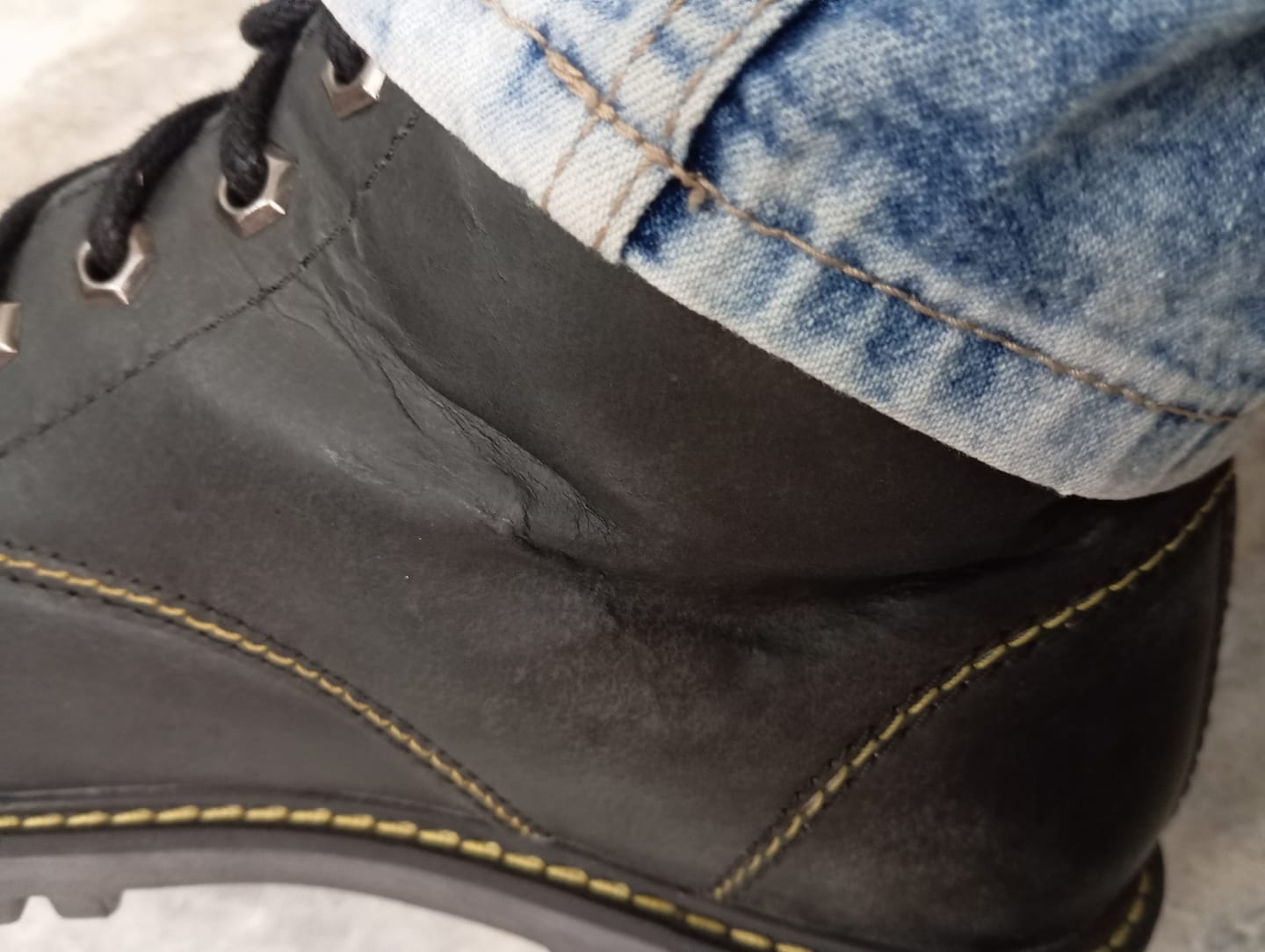 Customer photo review of boots moc-toe black