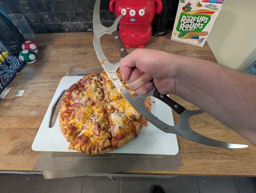 Customer photo review of Star Trek™ Bat'leth Pizza Cutter