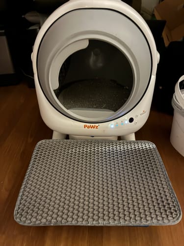 Customer photo review of PaWz AutoClean Lite Automatic Self Cleaning Cat Litter Box