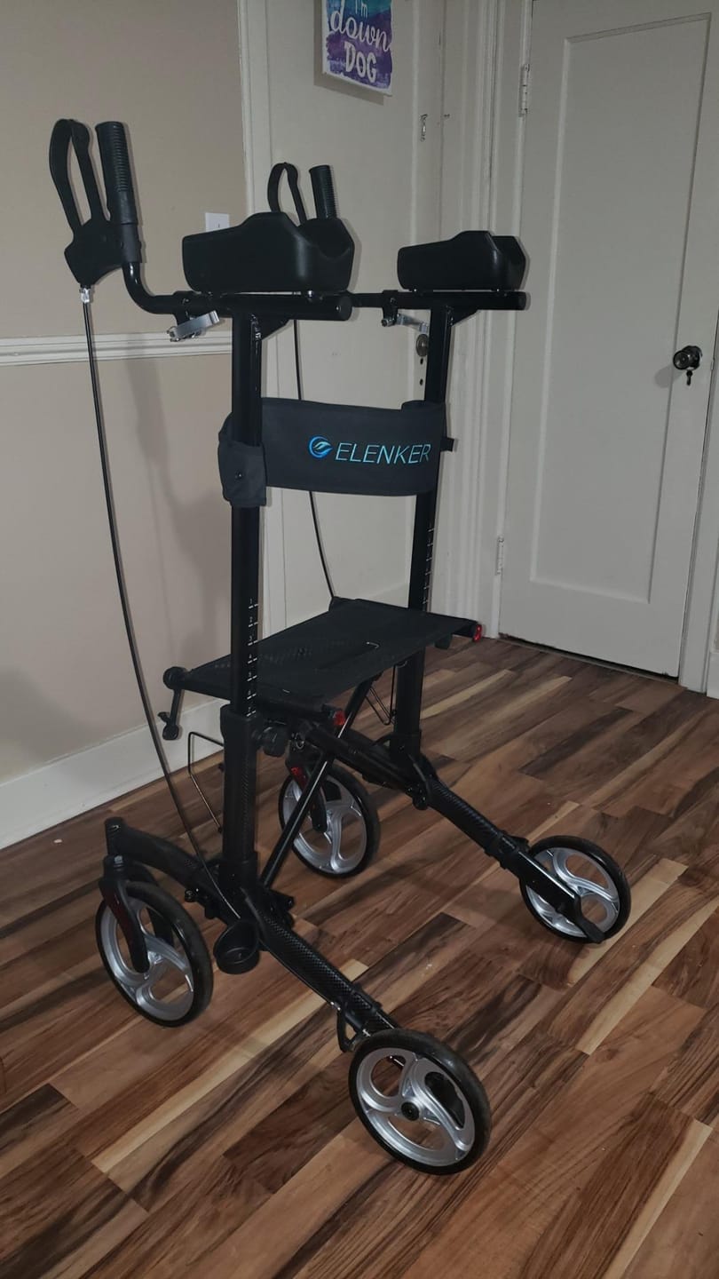 Customer photo review of HFK-9240 Dual-Brake Upright walker 10" wheels