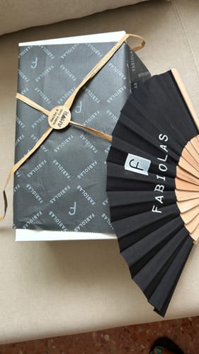 Reseña con foto de un cliente sobre Alpargata Felicidad Negro
