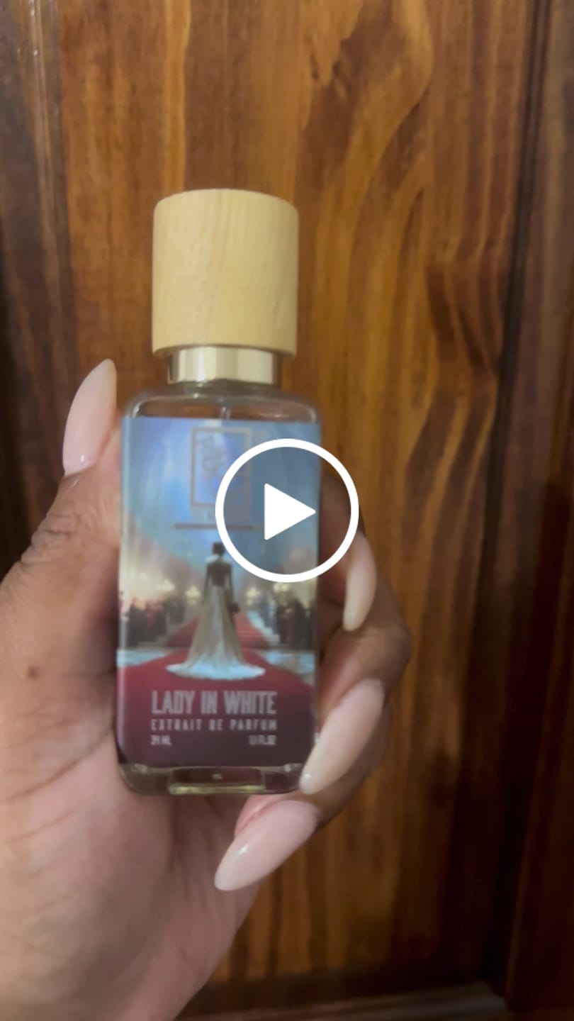 Customer video review of Lady In White