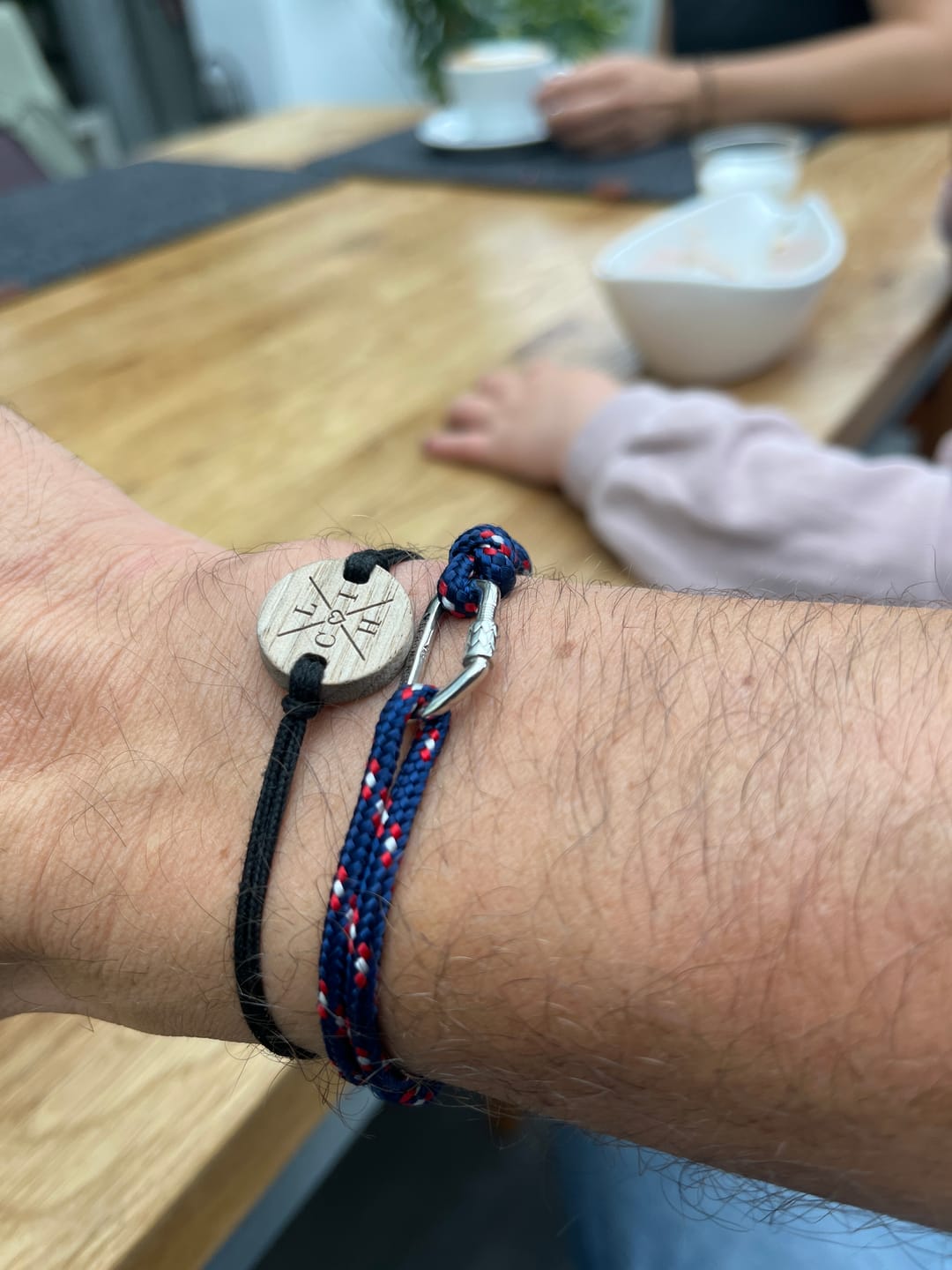 Customer photo review of BERGMENSCH® Karabiner Armband 925 Sterling Silber