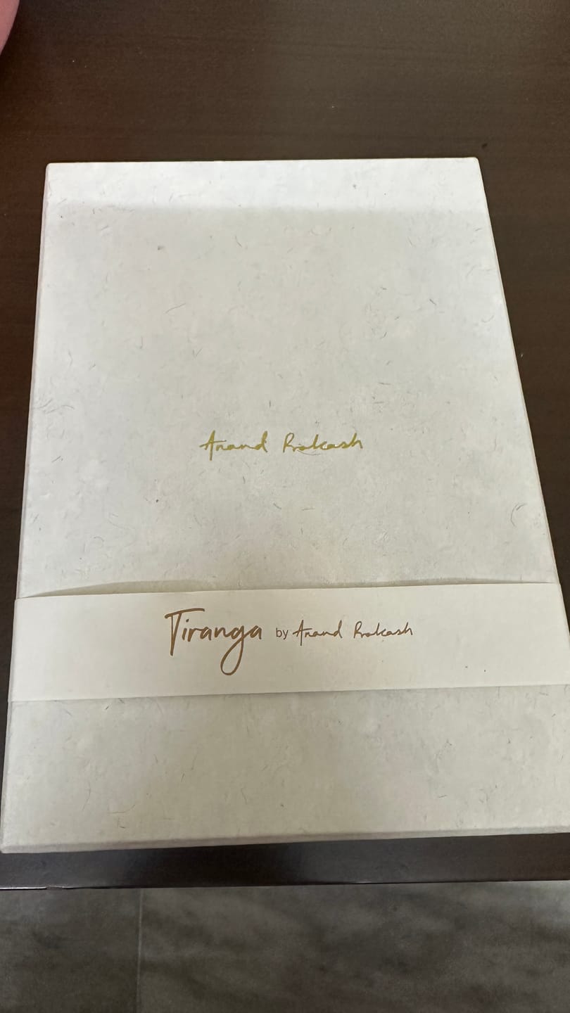 Customer photo review of Gift Box - Tiranga Collection