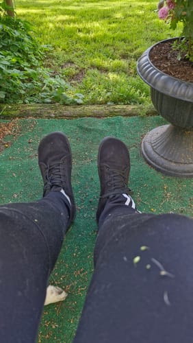 Customer photo review of Vaistoa Rento 2 -paljasjalkatennarit