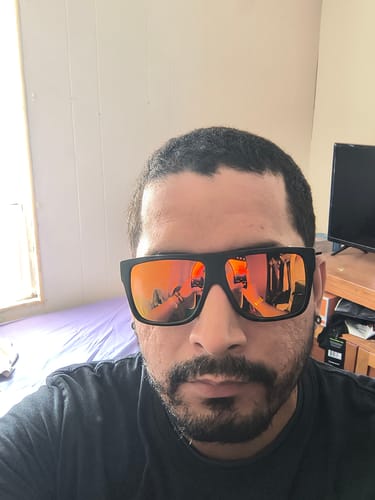 Customer photo review of Mis Raíces Orange