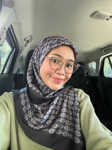 Customer photo review of Dahulu Square (Black)