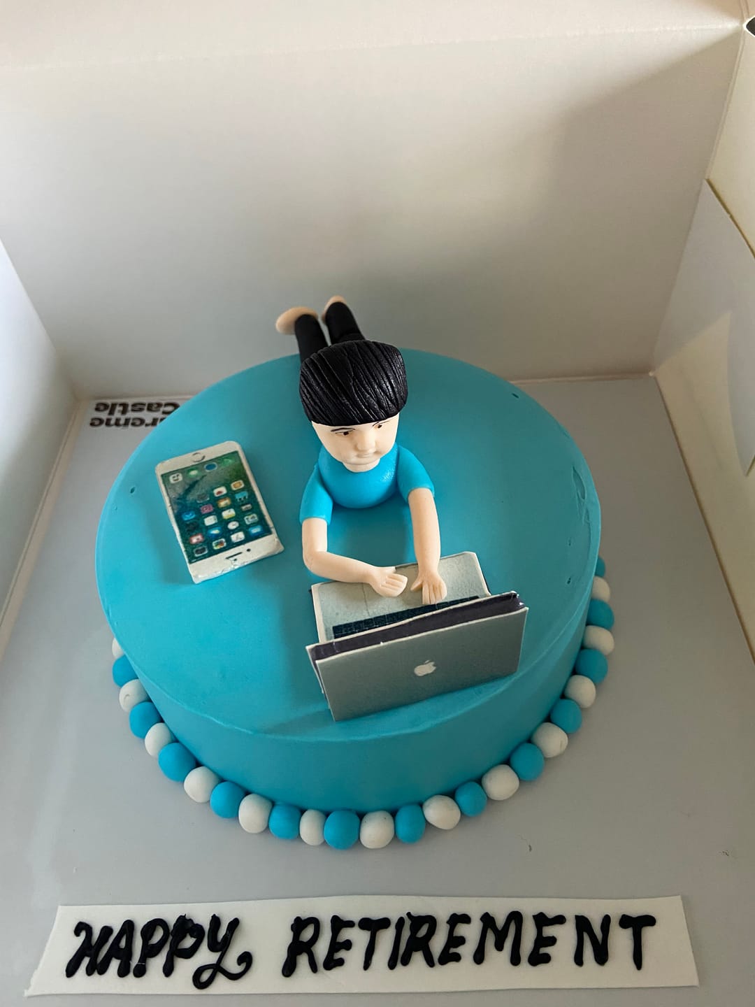 Customer photo review of Cake for a workaholic