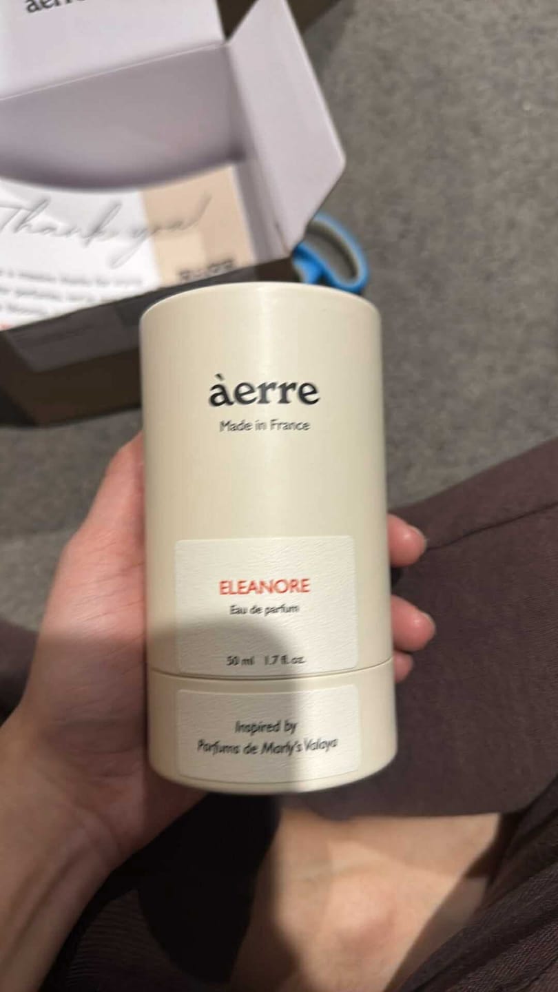 Customer photo review of Eleanore