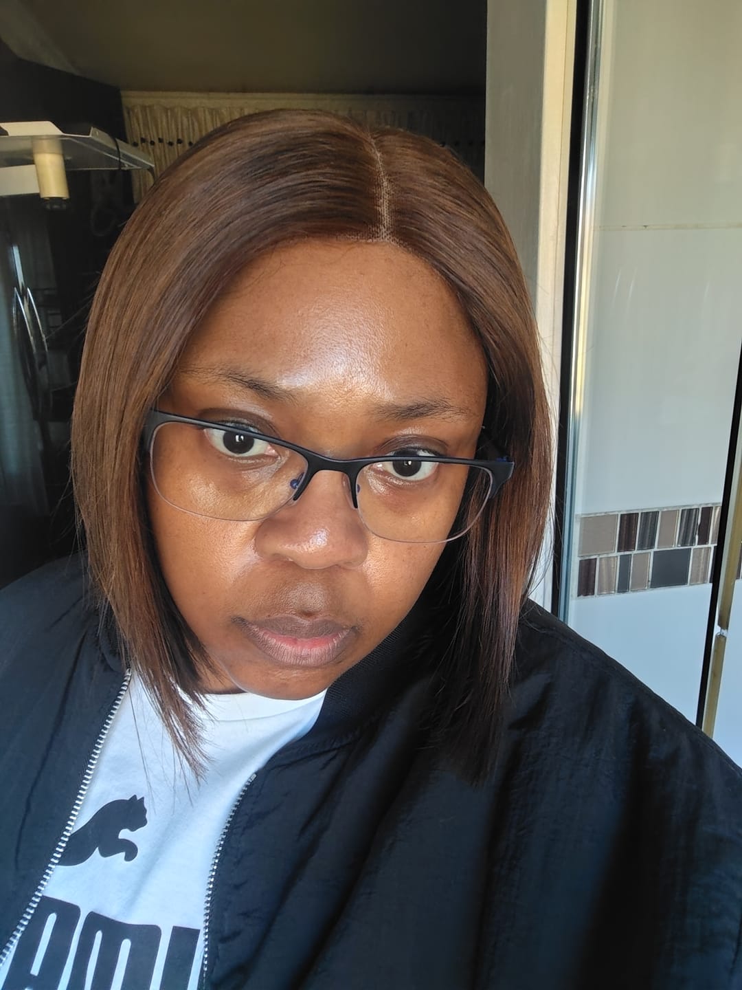 Customer photo review of Double Drawn Chocolate Brown Glue-less 5 X 5 lace Bob Wigs