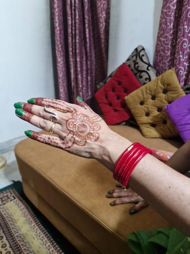 Customer photo review of Divya Shringar Red - A decent Charm