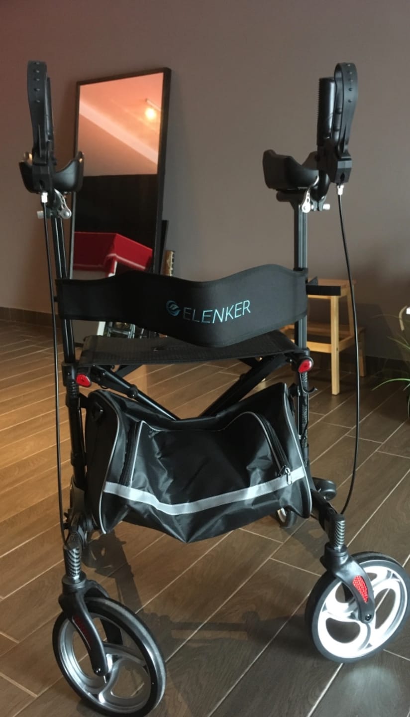 Customer photo review of HFK-9240 Dual-Brake Upright walker 10" wheels