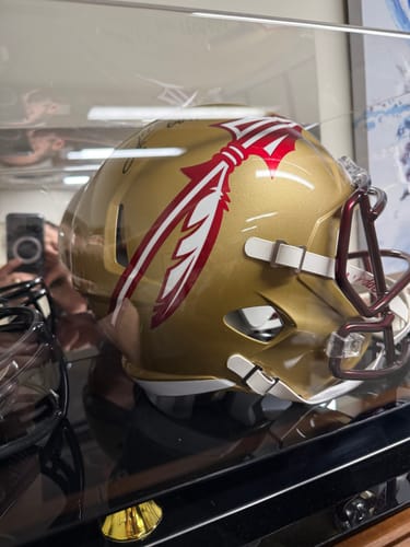 Customer photo review of Jared Verse Autograph Signing