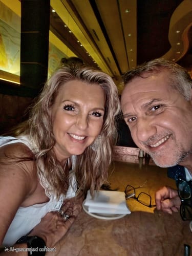 Customer photo review of FFS Gossamer® Lash