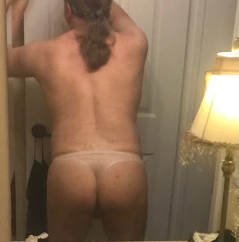 Customer photo review of 3 Pack ALLMIX Men's Sport Seamless Pouch Briefs