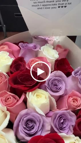 Customer video review of Lilac Xpression Rose Bouquet