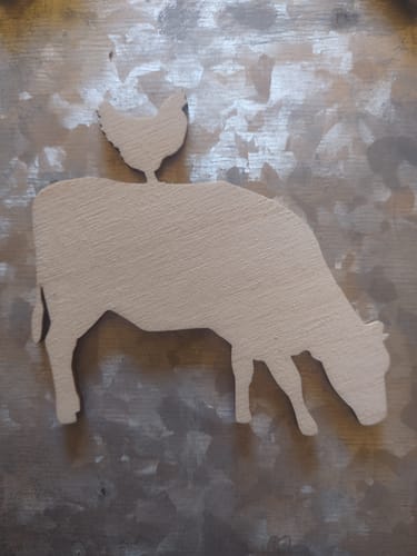 Customer photo review of Unfinished Wood Cow Chicken Shape - Craft - up to 46" DIY