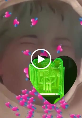 Customer video review of NCT DREAM OFFICIAL LIGHT STICK