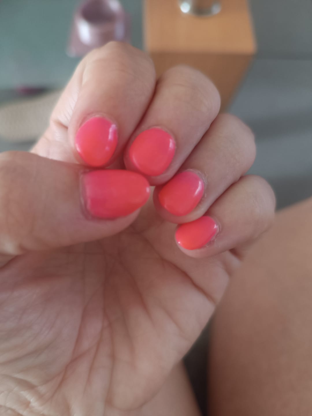 Customer photo review of Limited Edition 1 - Mood Change Dipping Powder