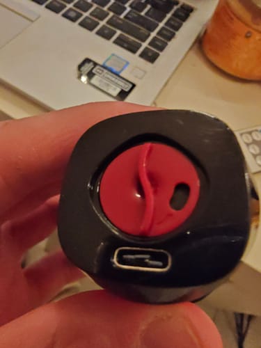 Customer photo review of Al Fakher Crown Bar HyperMax 15K - Pod Vape Rechargeable - 0.6% nicotine