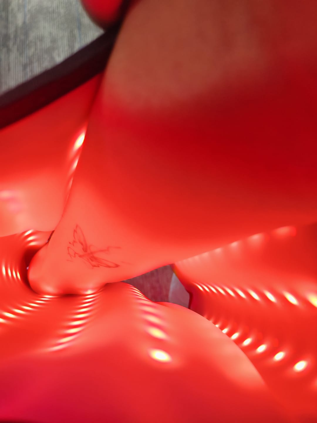 Customer photo review of Lumyhealth Multi-Spectrum Red Light Therapy Pad