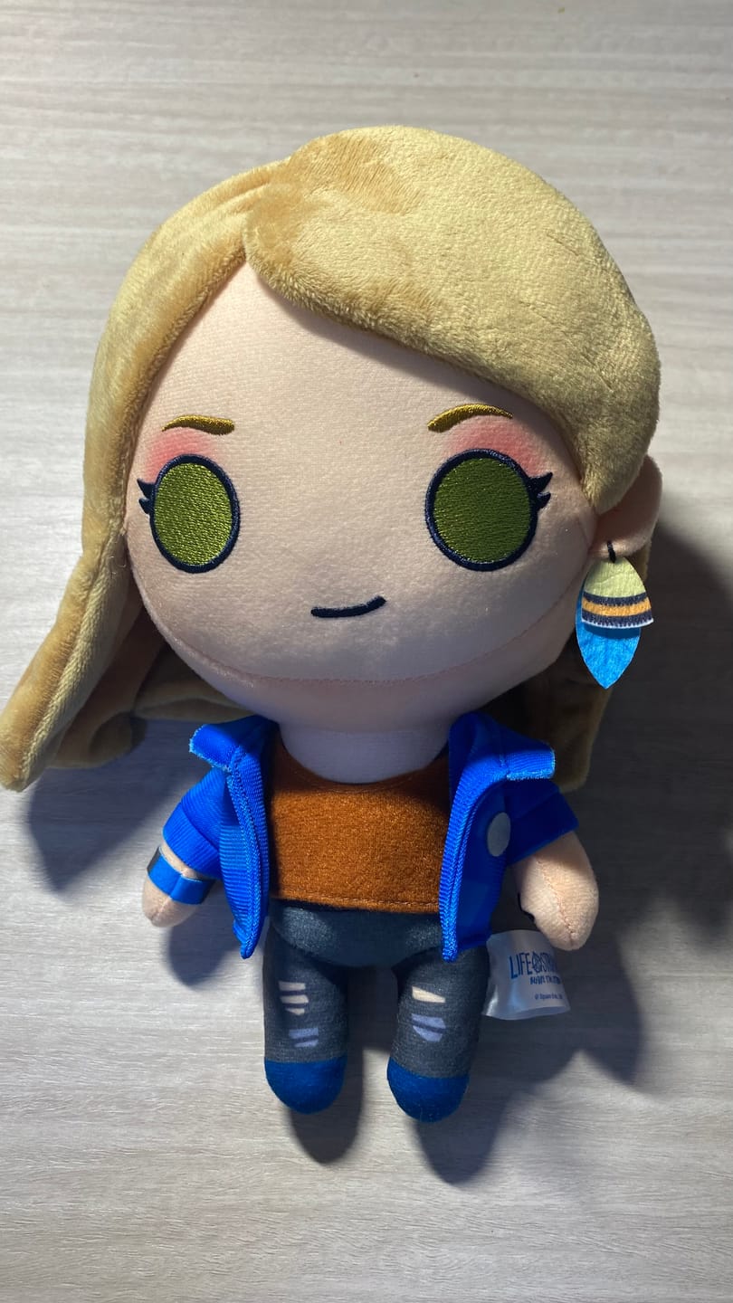 Customer photo review of Life is Strange - Rachel Amber Collector's Plush