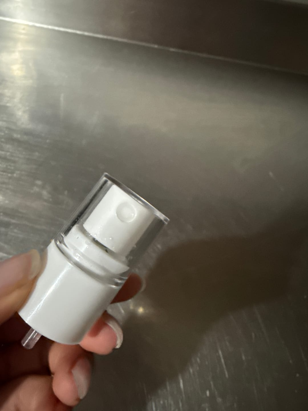 Customer photo review of [MIXSOON] Mist Pump for Essence 1ea