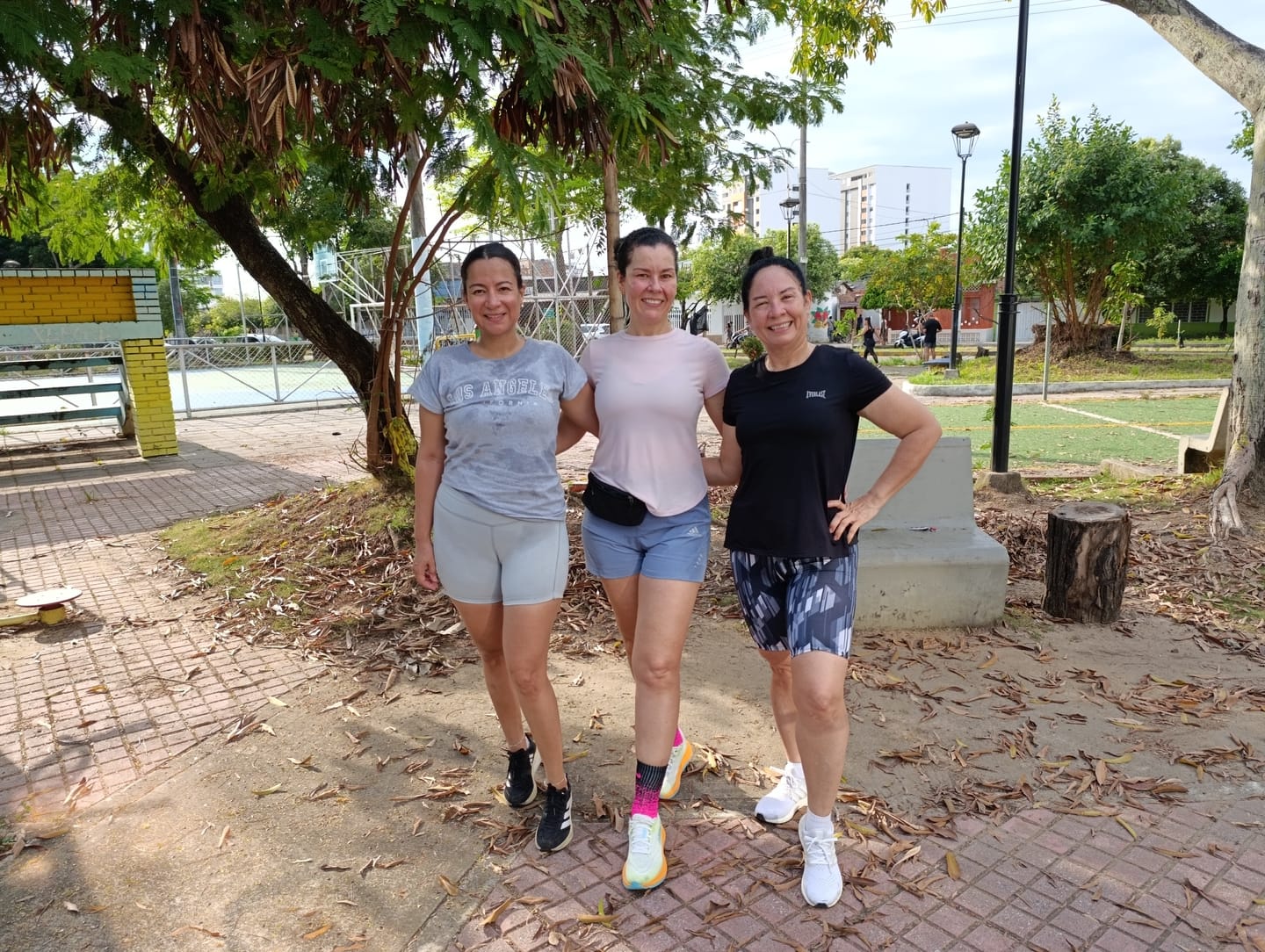 Customer photo review of Hoka One One Rincon 4 Mujer Lettuce