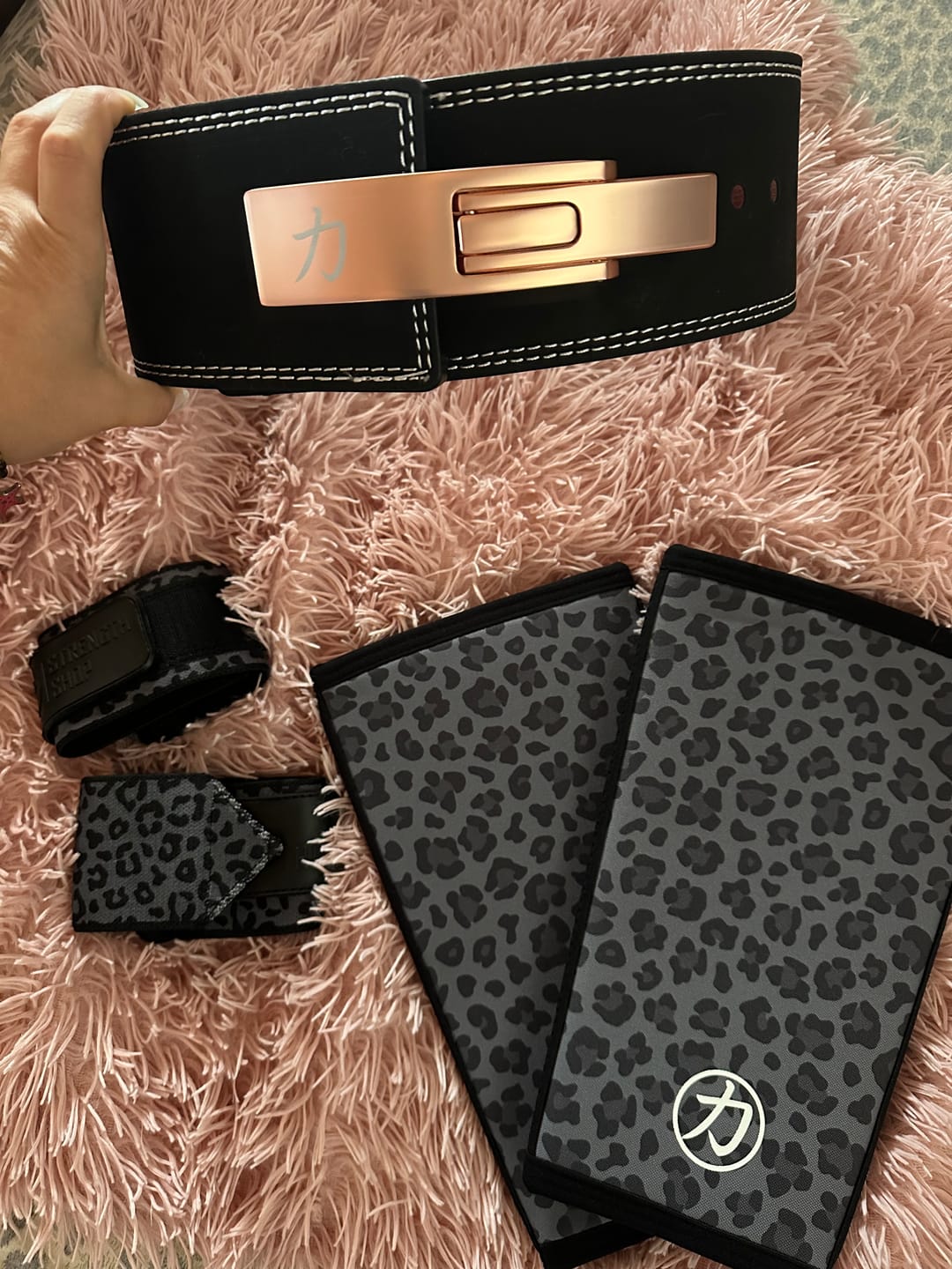 Customer photo review of 7mm Inferno Neoprene Knee Sleeves, Dark Leo - IPF Approved (Pair)