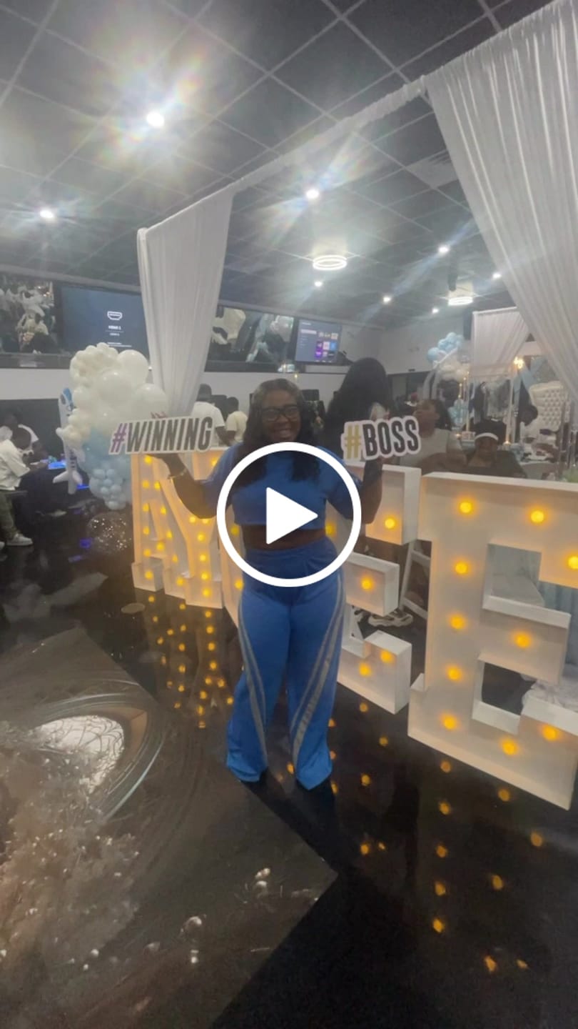 Customer video review of Zip & Go Cargo Jeans - Buy 2 Get 1 “Free"