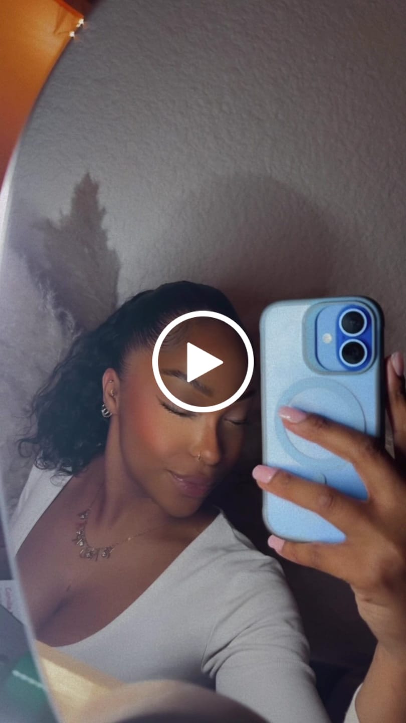 Customer video review of Cire coiffante CAPINUTRI naturelle nourrissante sans résidus ni trace blanche