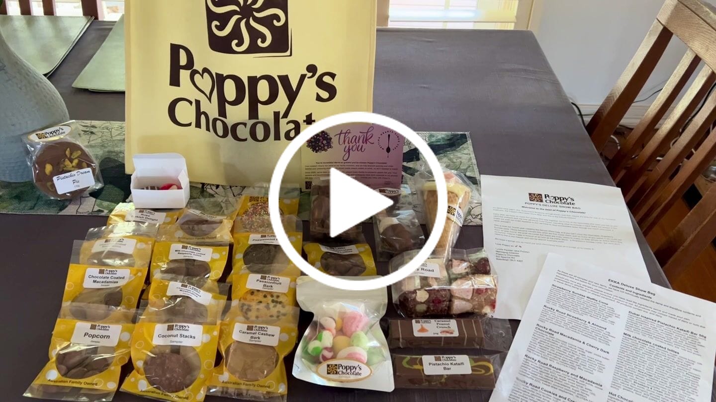 Customer video review of Poppy's Deluxe Show Bag